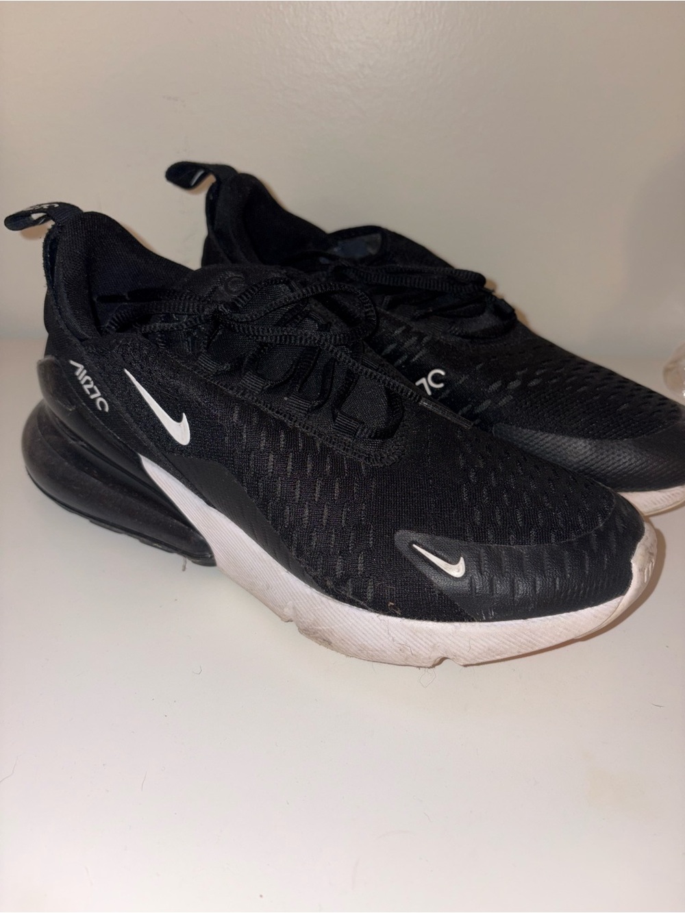 Nike Kids’ Air Max 270 Black/White Athletic Shoes